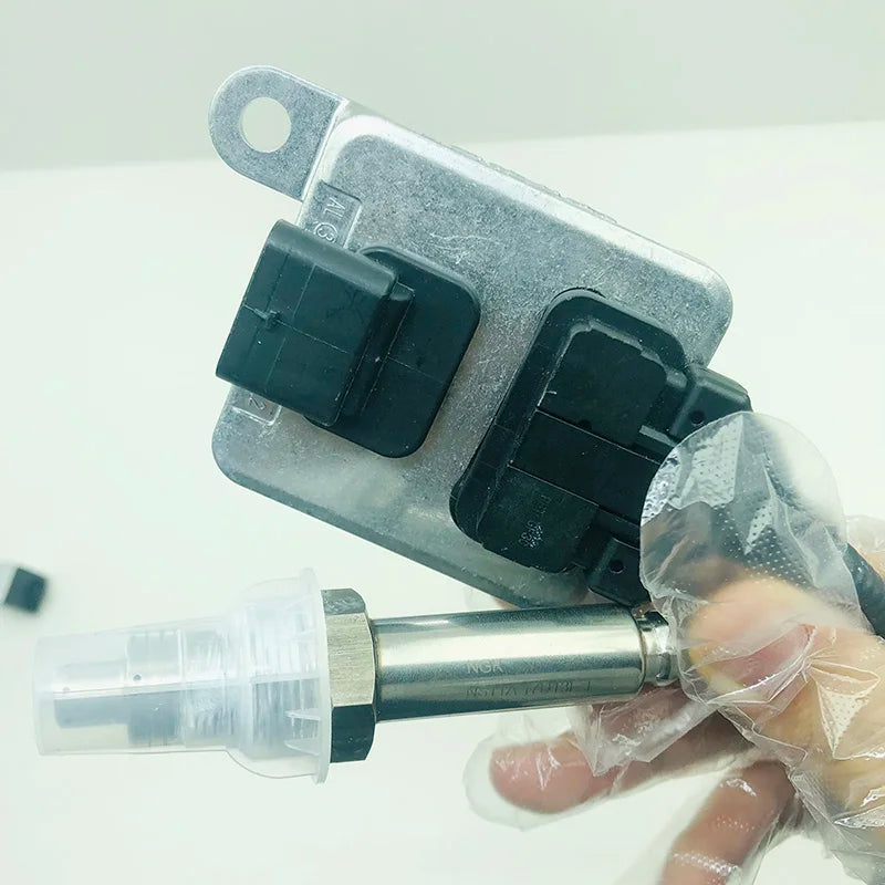 OEM Oxygen Sensor 03L907807AF for Volkswagen Audi Lambda O2 Sensor Engine Emission Replacement