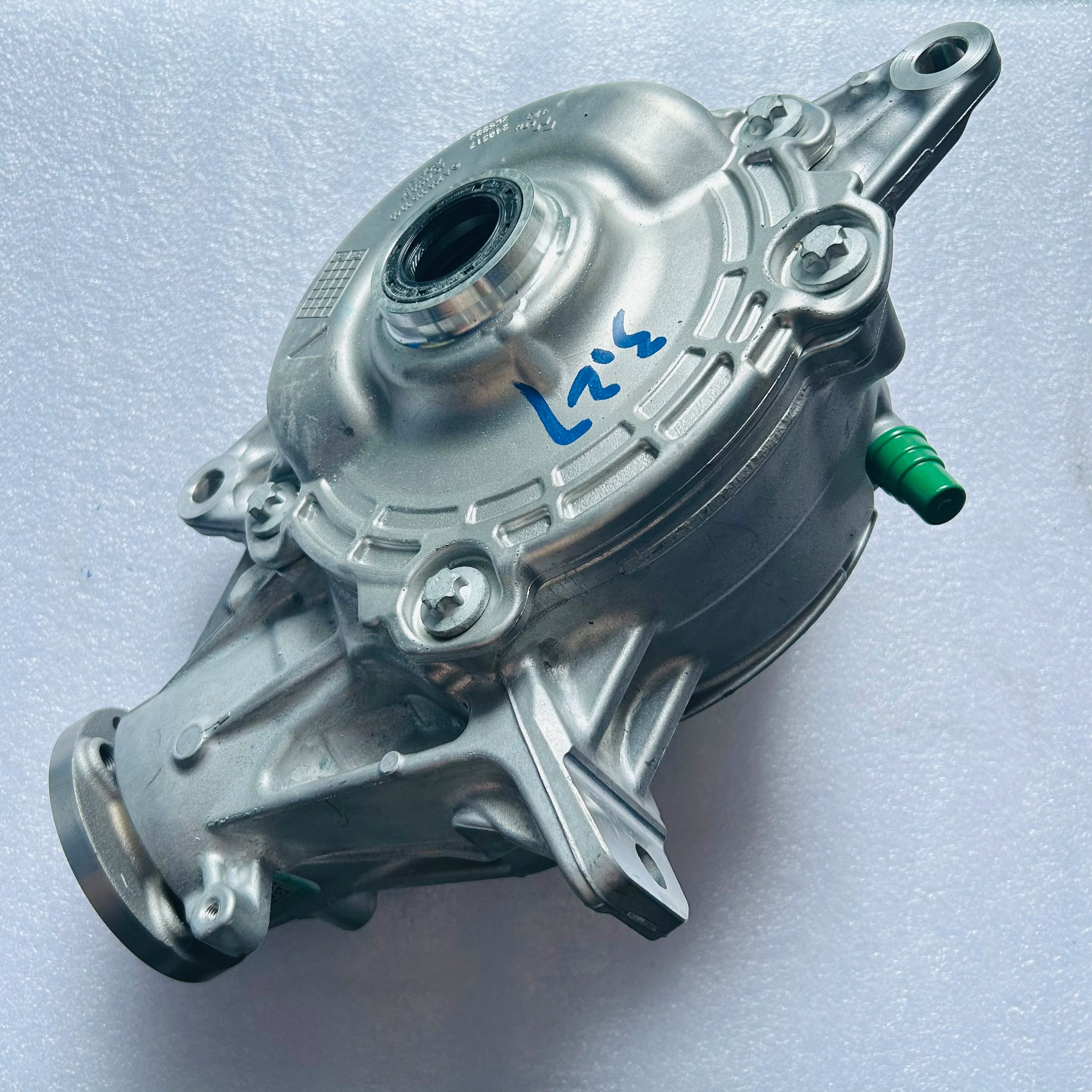OE: A2053310100 Front Differential Assembly for Mercedes-Benz C-Class (W205), E-Class (W213), GLC-Class (X253) 4 Matic