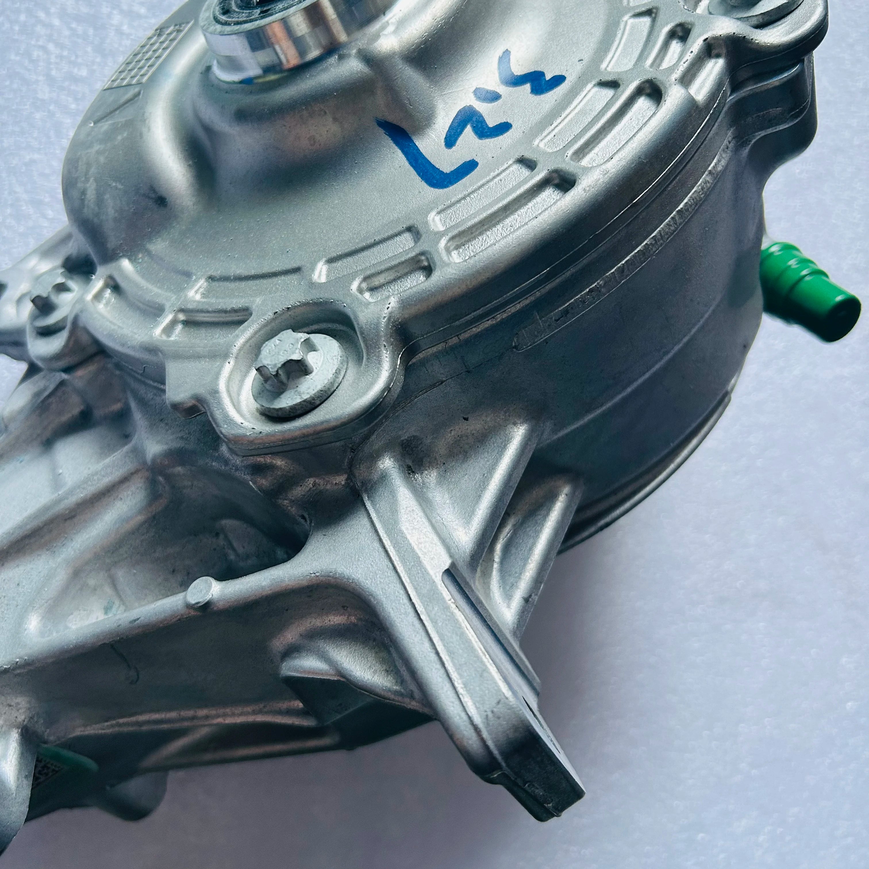 OE: A2053310100 Front Differential Assembly for Mercedes-Benz C-Class (W205), E-Class (W213), GLC-Class (X253) 4 Matic