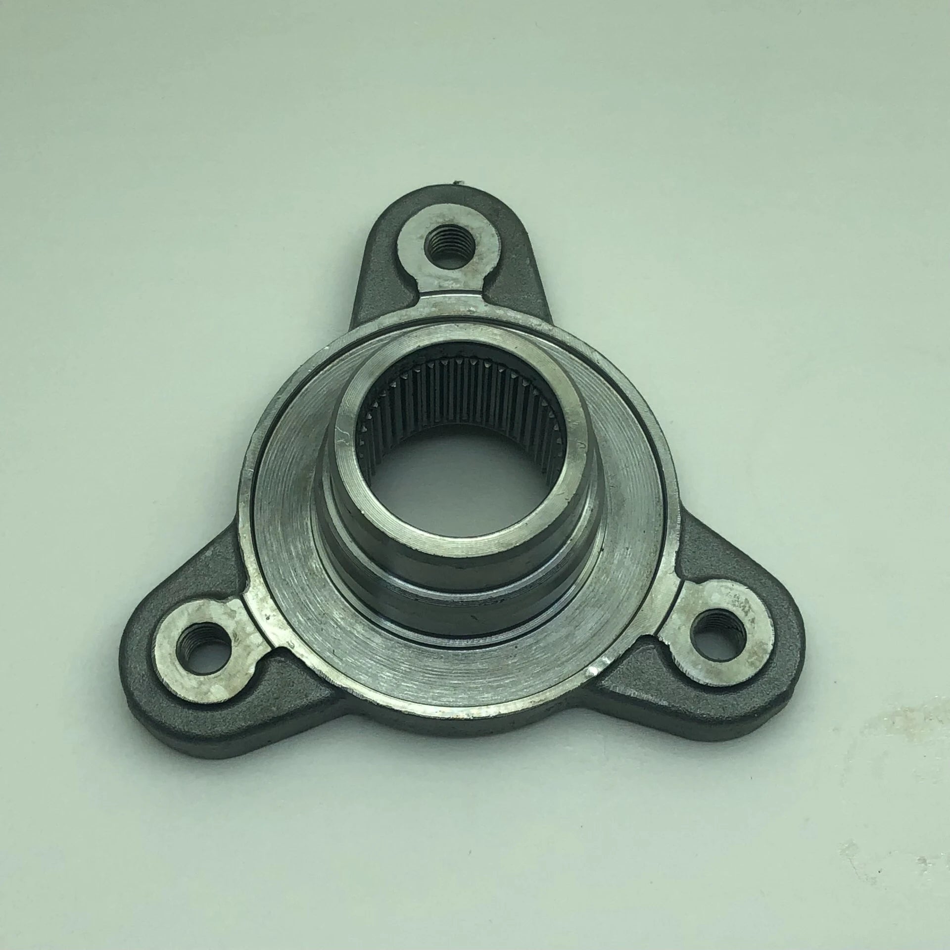 OEM ATC35L Transfer Case Output Flange for BMW F15 X5 F10 5 Series AWD Transfer Case Output Shaft Flange